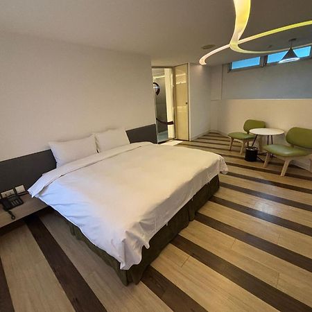 Ya Nold Hot Spring Hotel Jiaoxi Bagian luar foto