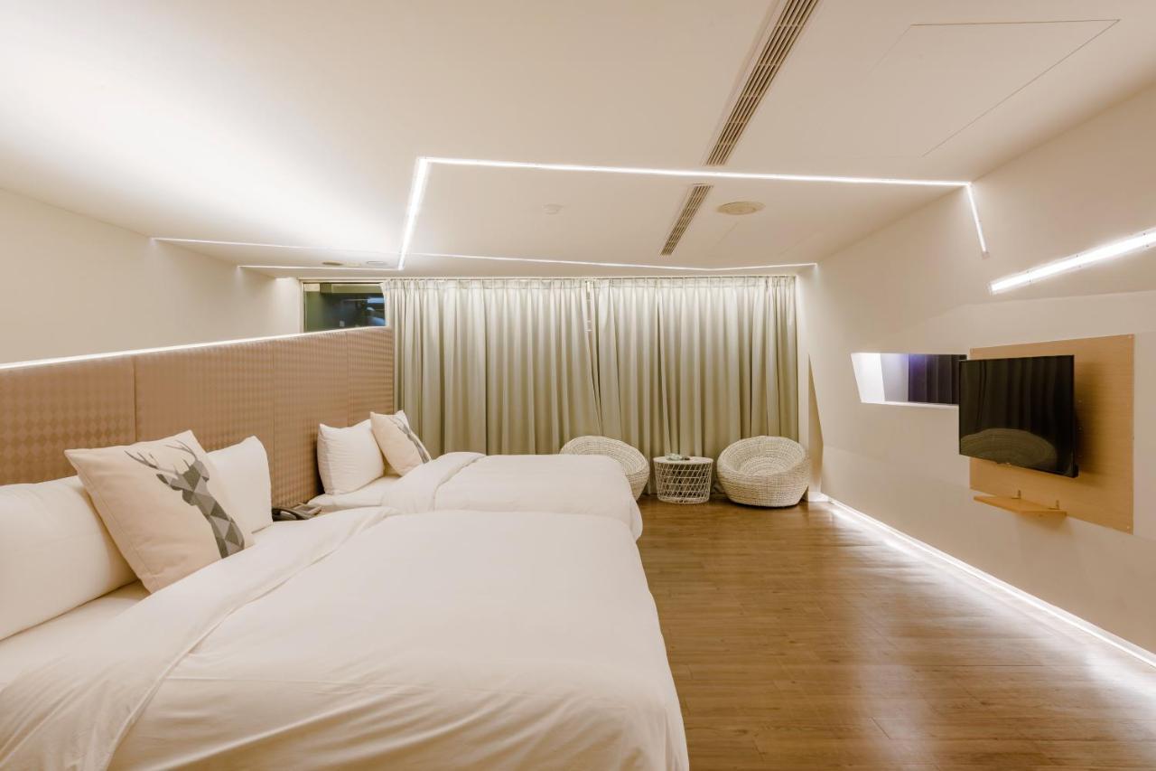 Ya Nold Hot Spring Hotel Jiaoxi Bagian luar foto